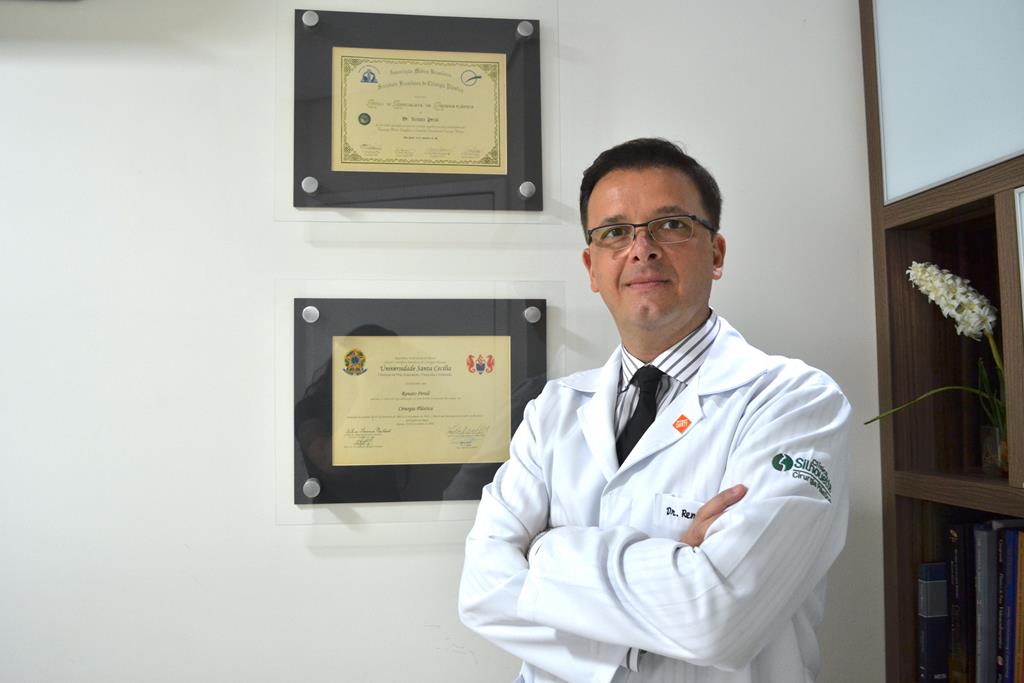 Dr. Renato Perali